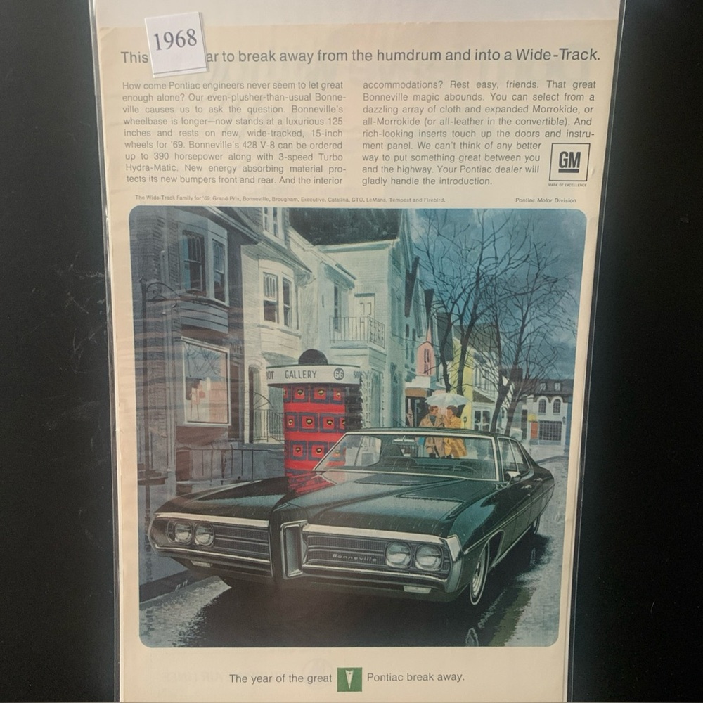 Vintage 1968 Pontiac Bonneville Humdrum into Wide Track Ad Advertisement